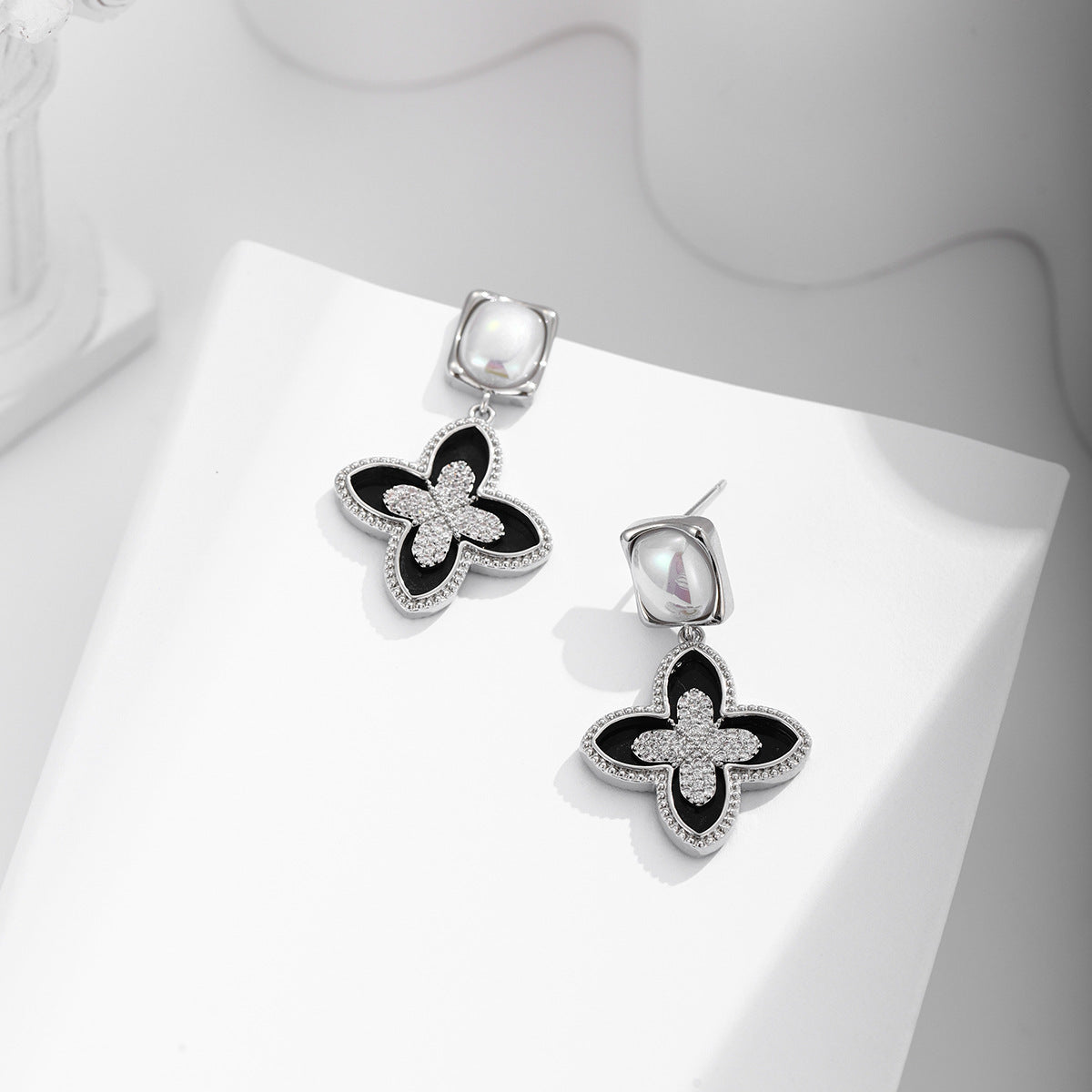 Four Leaf Clover Micropavé Black Earrings