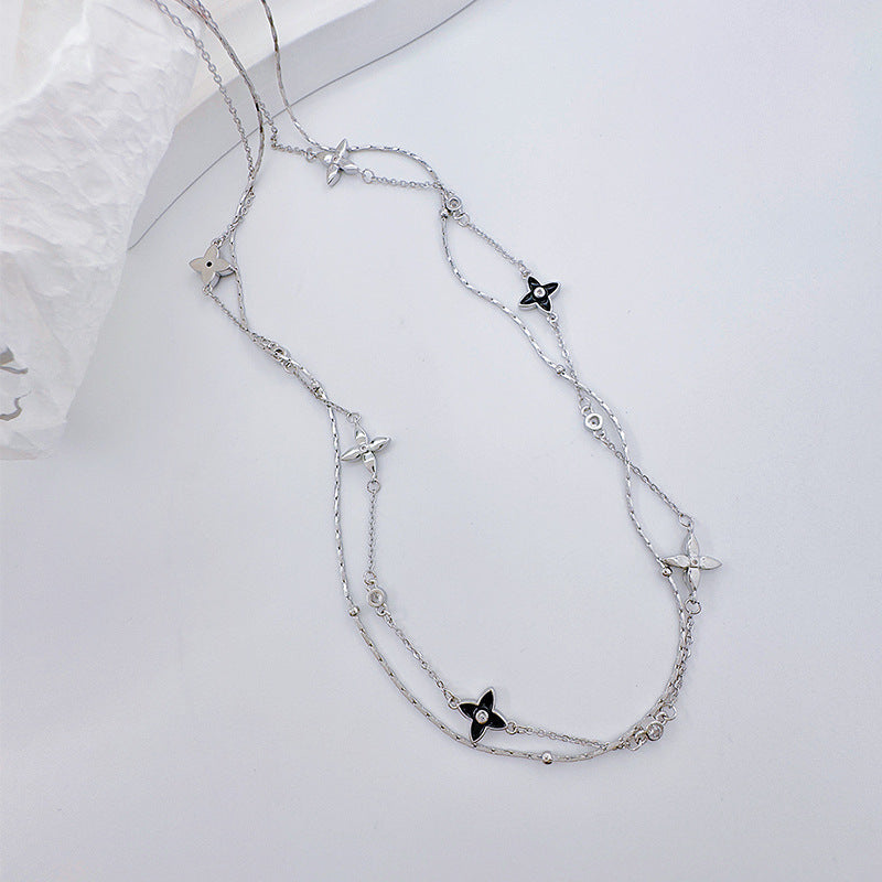 Four Leaf Clover Necklace in Micro Black