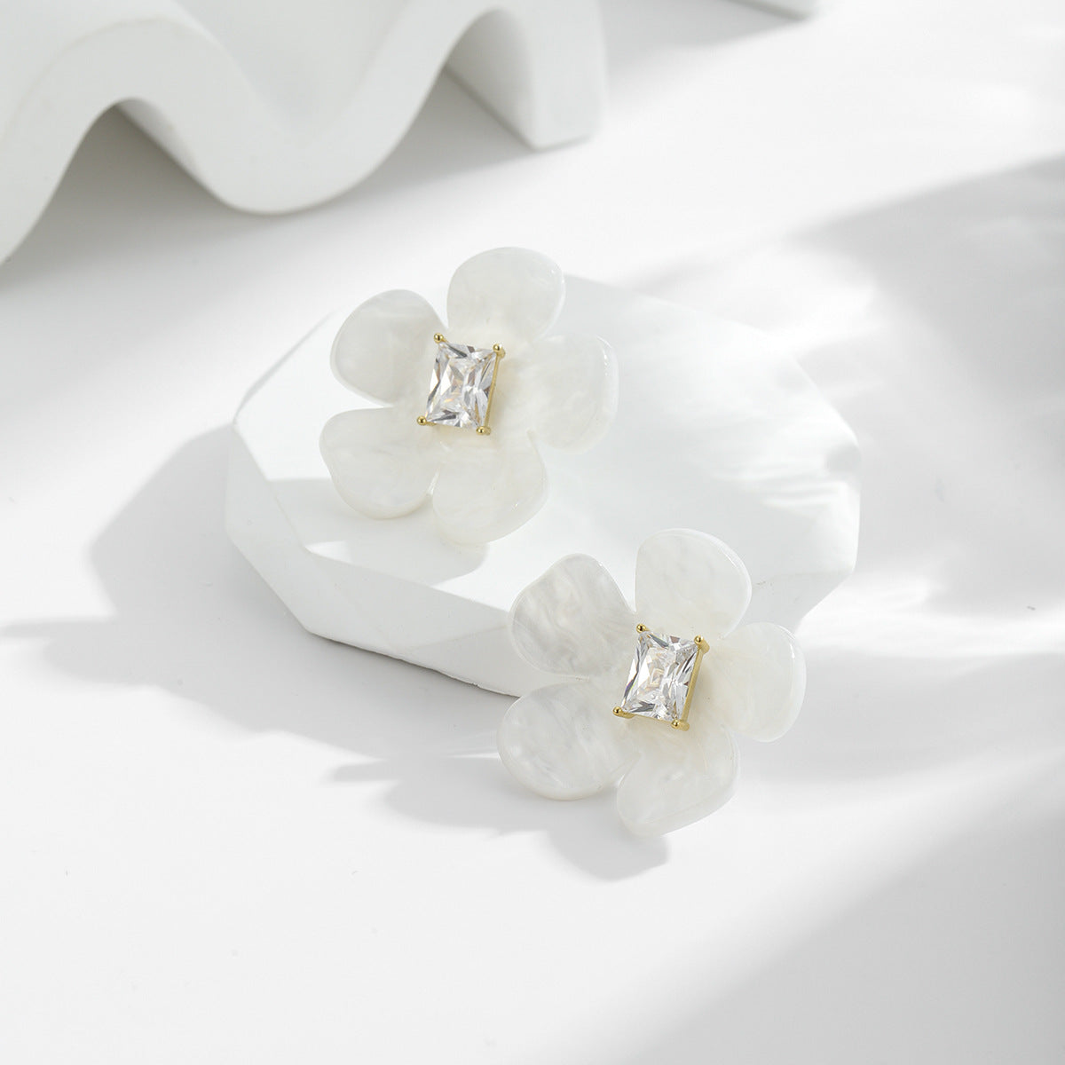 Pearlized White Acrylic with Zirconia Flower Earrings