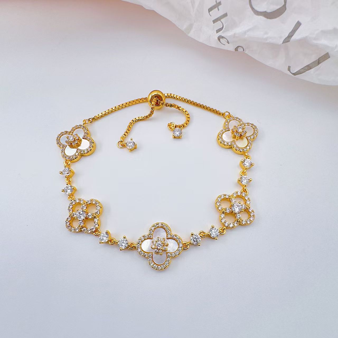 Four Leaf Clover Zirconia Openwork Bracelet