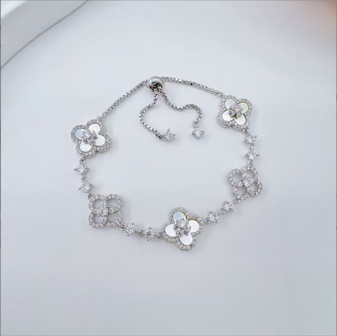 Four Leaf Clover Zirconia Openwork Bracelet