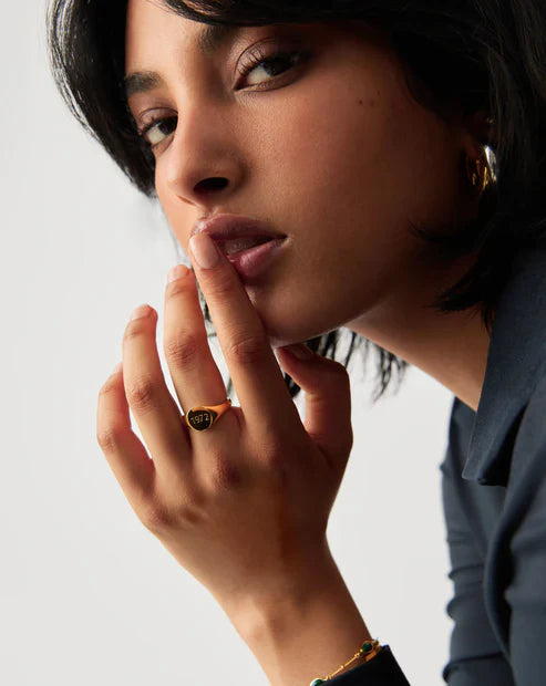 Engravable Round Signet Ring