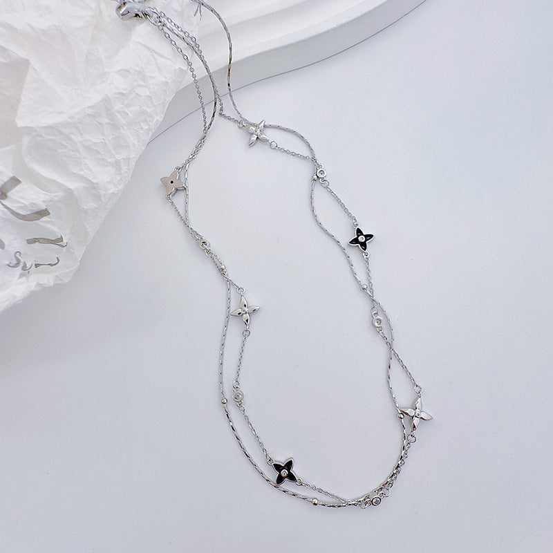 Four Leaf Clover Necklace in Micro Black