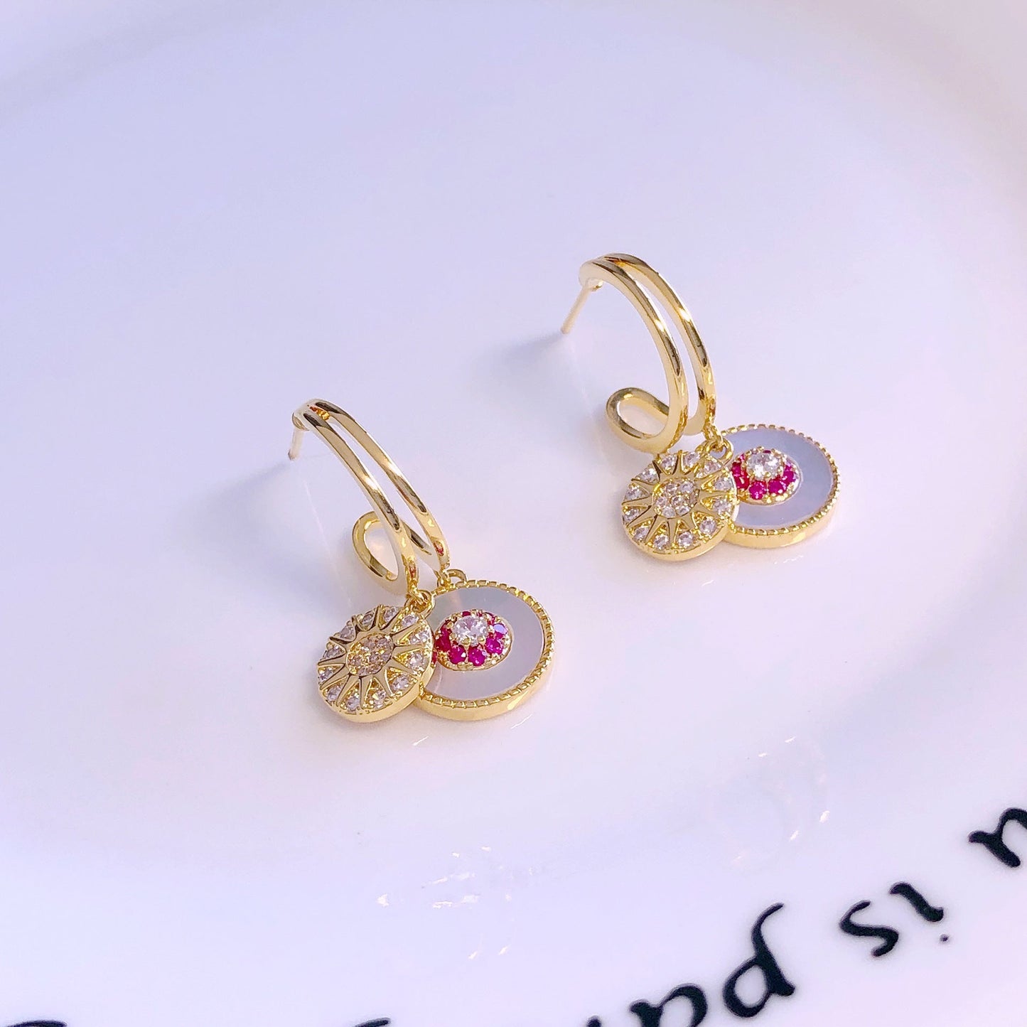 Vintage micro-set gold earrings with diamonds