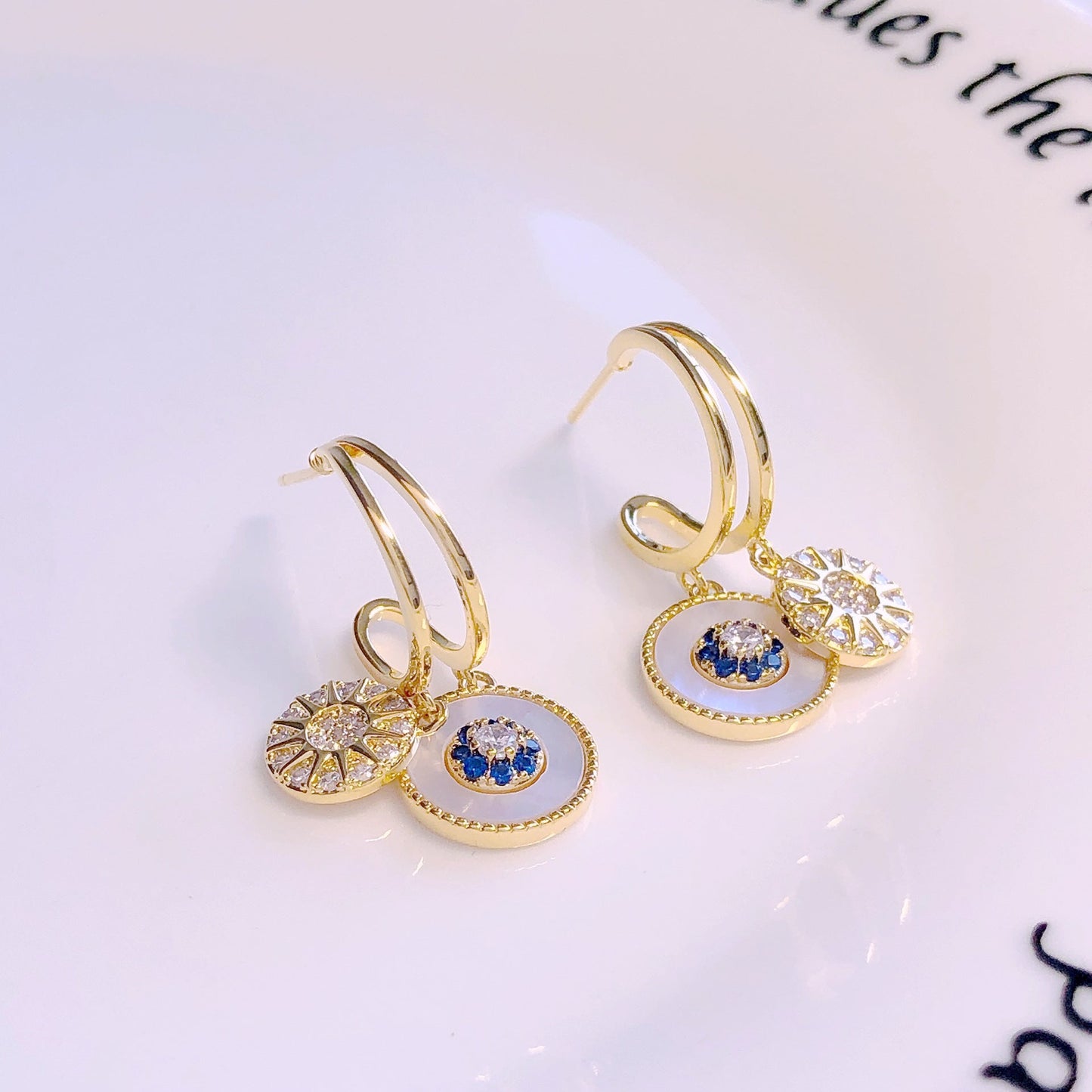 Vintage micro-set gold earrings with diamonds