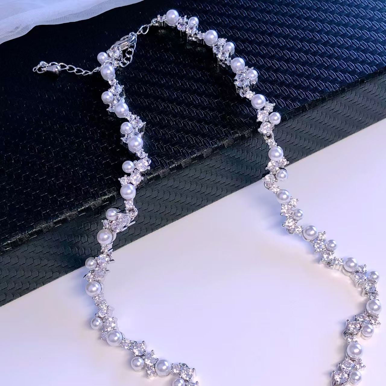 Pearl and diamond collarbone necklace