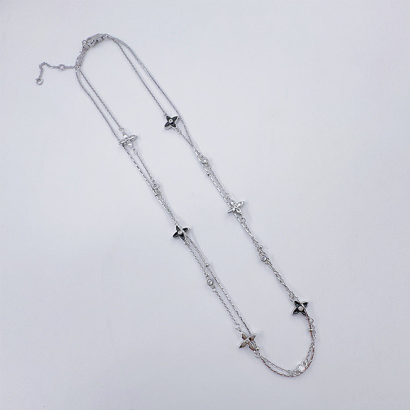 Four Leaf Clover Necklace in Micro Black